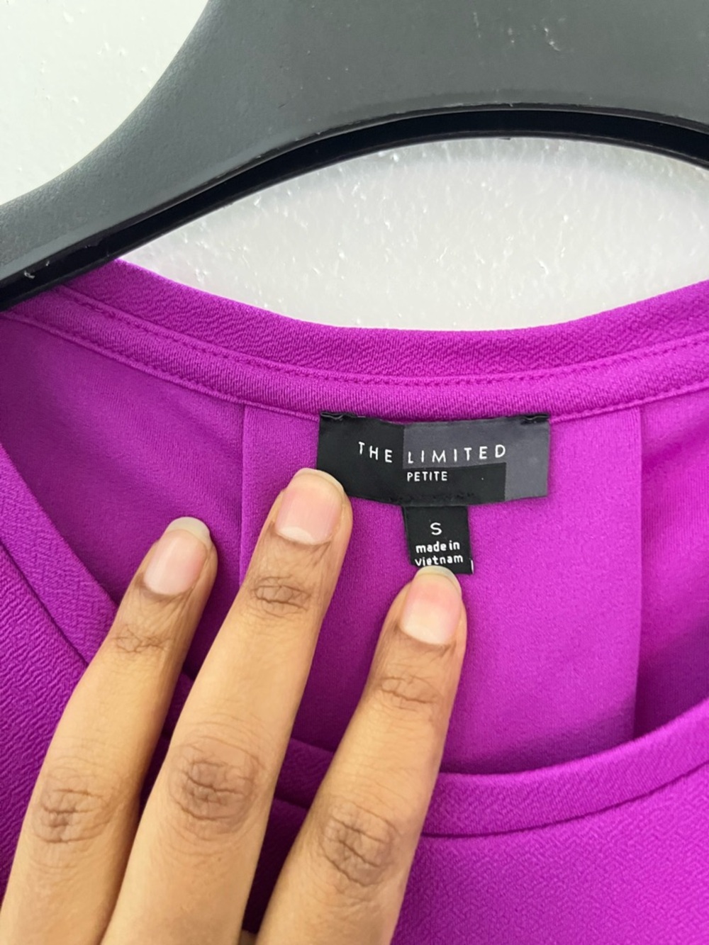 The Limited Fuchsia/Purple High-Low Sleeveless Tank - Picture 4 of 5